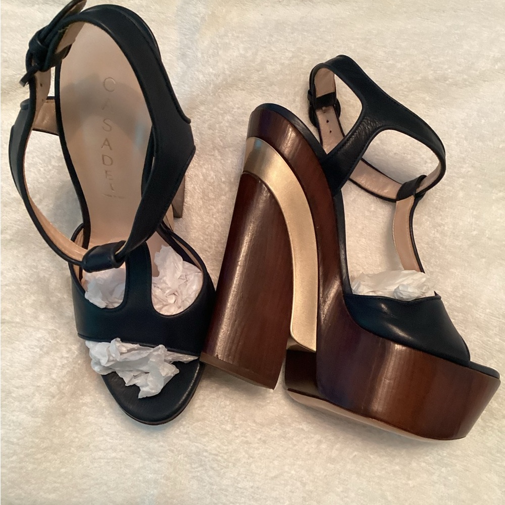 CASADEI  Navy Blue  Platform Sandals SZ 8 B (runs small)